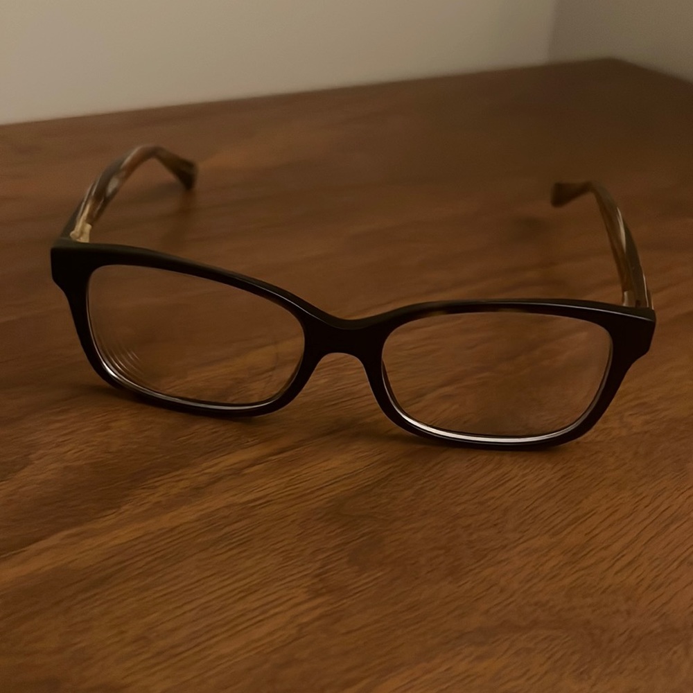 Coach frames
